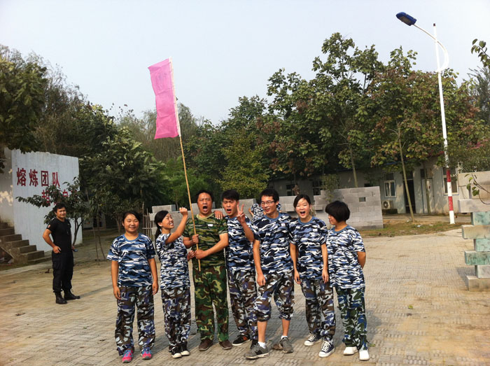 ��꠶������Լ��������꠸����������_ʼ�˺���̖PKِ ����꠵Ě�ݏ�